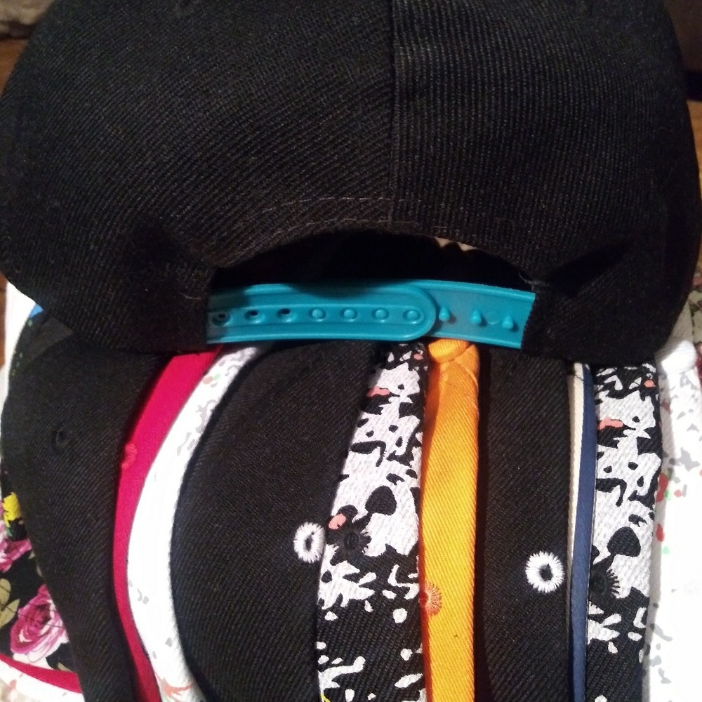 Snapback cap - Picture 2 of 4